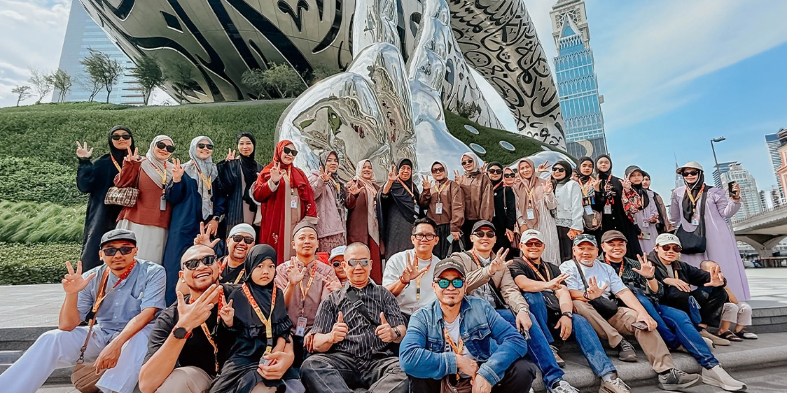 Libur Sekolah Jangan Cuma Jalan-Jalan, Coba Umroh Plus Dubai Bersama Keluarga