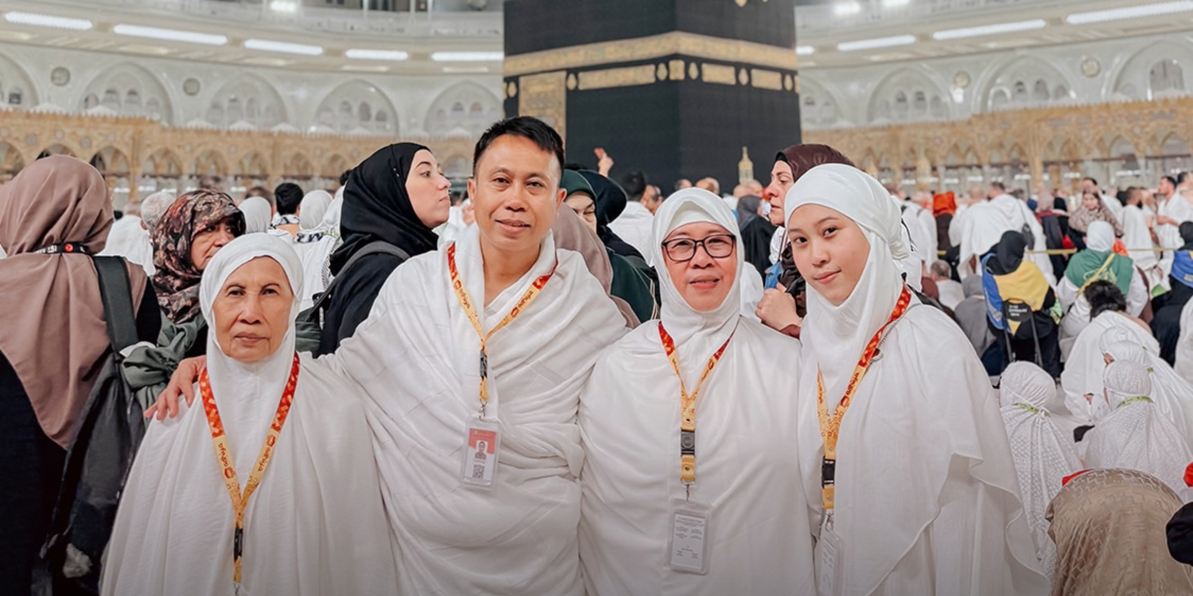 Cerita Jamaah: Umroh Pertama Bersama Orang Tua Jadi Momen Paling Mengharukan