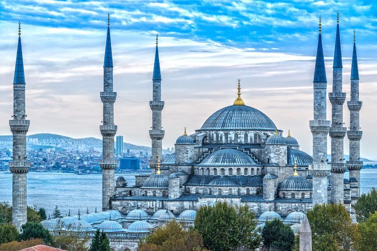 Blue Mosque Turki: Fakta Unik dan Sejarah yang Wajib Diketahui Jamaah